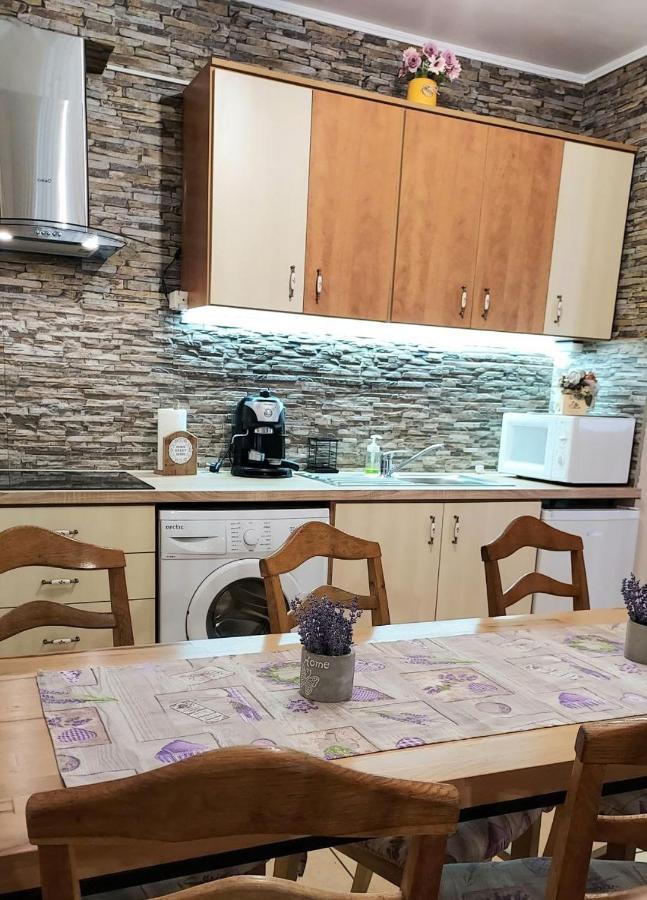 Kara Apartman Odorheiu Secuiesc Exteriér fotografie